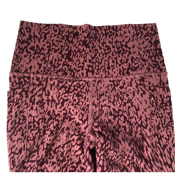 Athleta Women's Salutation Stash Pocket II Leggings Animal Print Small Petite - Picture 12 of 13